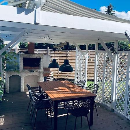Appartement Proche Asterix, Stade De France, Chantilly, Roissy, Piscine Saisonniere ラ・シャペル・アン・セルヴァル エクステリア 写真